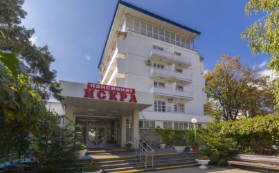 Пансионат с лечением «Искра» Пятигорск 3*